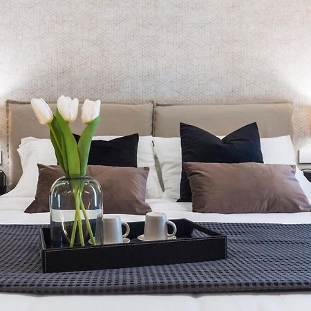 Ostia Holiday Greed Lounge Privee Εξωτερικό φωτογραφία