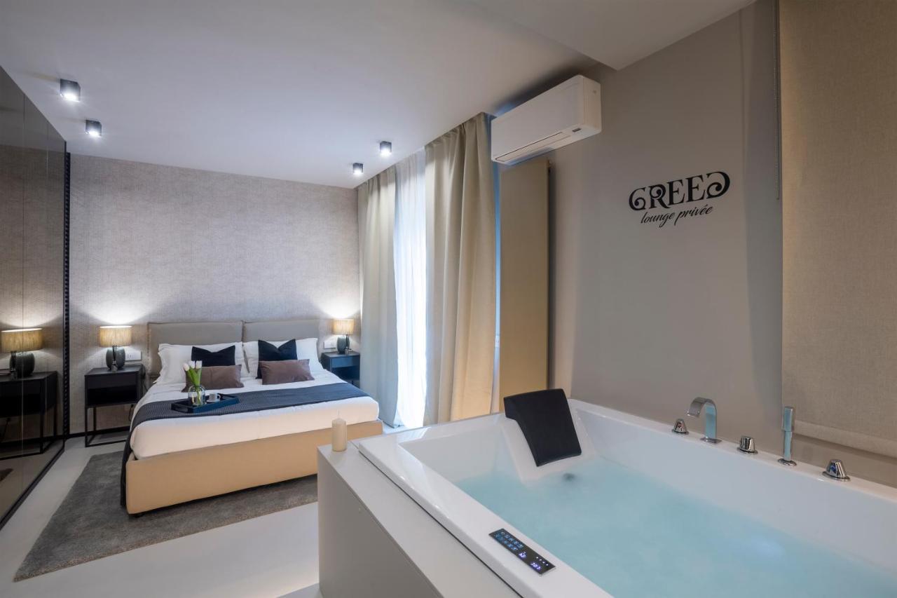 Ostia Holiday Greed Lounge Privee Εξωτερικό φωτογραφία